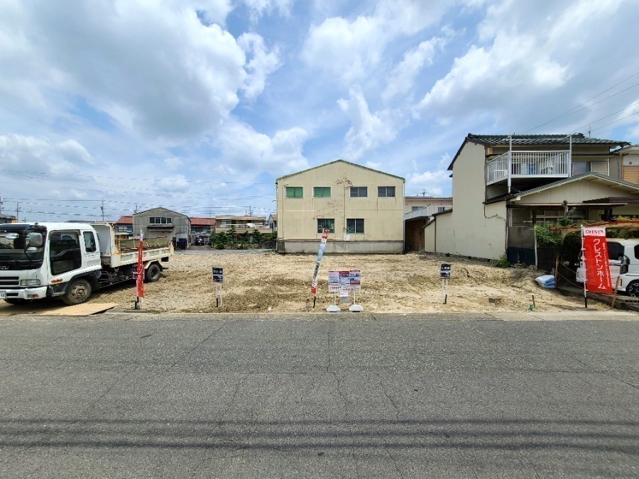 その他現地写真:駅徒歩10分の立地でマイホームの夢を叶えます。(西側/D区画側から撮影)