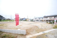 その他現地写真:現地（2024年11月）撮影
小・中学校まで徒歩5分。お子様も安心して通学ができます。