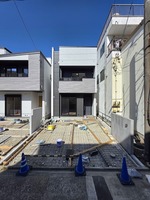 :【A棟・4LDK+WCL+SCL+屋上庭園】