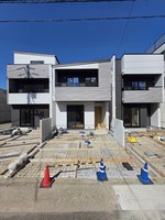:【B棟・4LDK+CL+SCL+屋上庭園】
